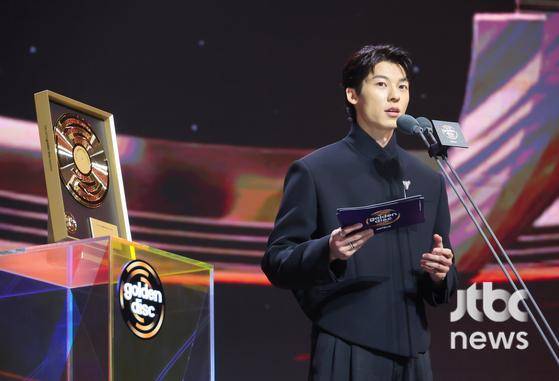 '제40회 골든디스크어워즈 with 업비트' 각 부문별 수상자, 시상자. 특별취재반 특별취재반 / 2026.01.10/