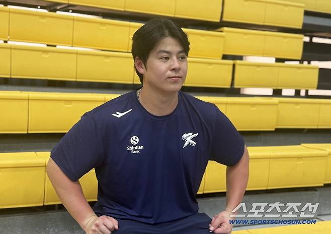 11일 대표팀 사이판 캠프에서 인터뷰하는 노시환. 사진=나유리 기자