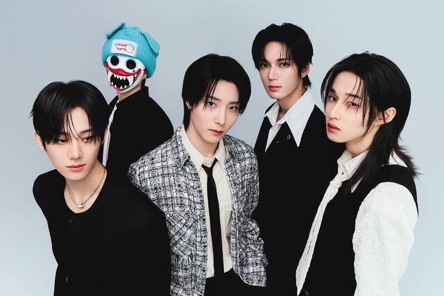 밴드 하츠웨이브의 윤영준 하기와 리안 데인 케이텐(왼쪽부터)은 올해 상반기 데뷔를 목표로 앨범 작업 중이다. 하츠웨이브는 Mnet '스틸 하트 클럽'를 통해 결성됐다./카카오엔터테인먼트