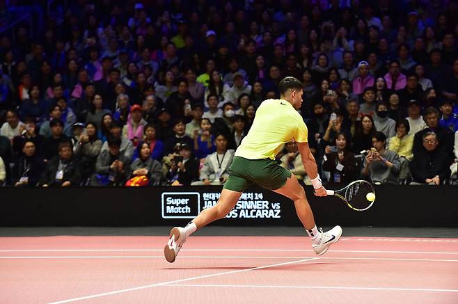 알카라스의 백핸드 슬라이스. 세마스포츠마케팅 제공