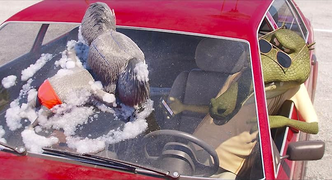 꿈을 이루기 위해 온몸을 던져 세차하는 버스터 문. 한때 허세가 있었던 것도 사실이지만 버스터 문은 기본적으로 성실한 동물이었다. [IMDb]