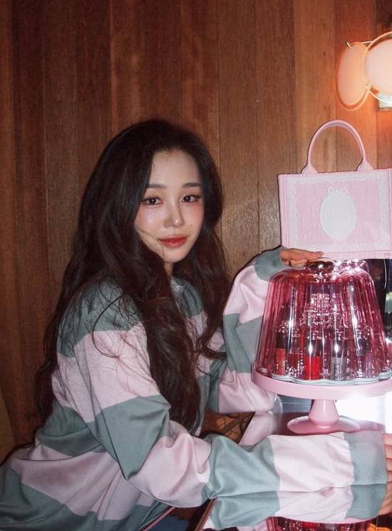 SNS