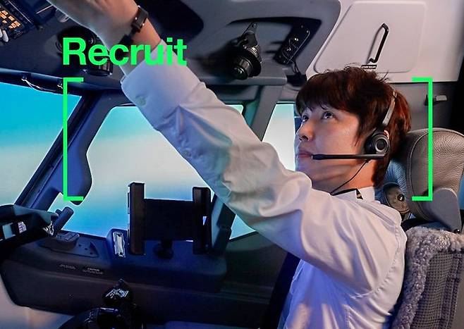티웨이항공이 공식 채용 사이트를 통해 운항승무원(부기장) 인력을 상시 채용한다. ⓒ티웨이항공