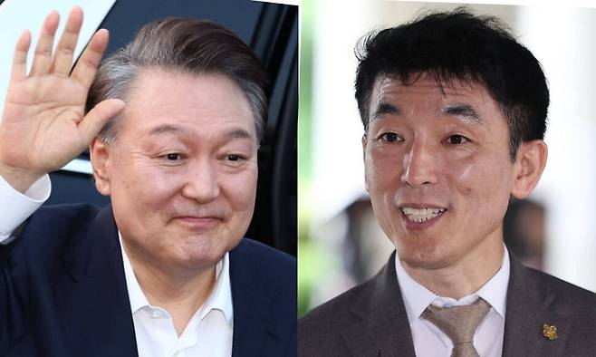 (왼쪽)서울구치소에서 석방된 윤석열 전 대통령이 2025년 3월8일 서울 한남동 관저 앞에 도착, 차량에서 내려 지지자들을 향해 인사하고 있다. (오른쪽) 김용현 전 국방부장관에 대한 구속영장 심문이 진행된 2025년 6월25일 서울중앙지방법원에서 김 전 장관의 변호인인 이하상 변호사가 취재진에게 입장을 밝히고 있다. 연합뉴스
