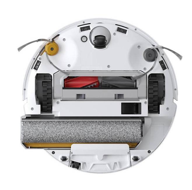 로보락 큐레보 커브 2 플로우(Qrevo Curv 2 Flow)의 하부 / 출처=로보락