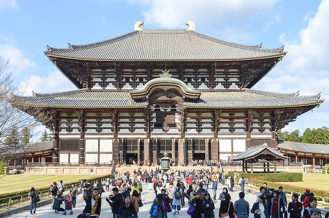 Todaiji Temple in Nara Park.  (Getty Images Bank)