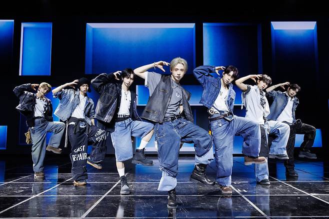 Alpha Drive One dances to "Freak Alarm," the title track for its debut EP, "Euphoria," during a media showcase held at Blue Square Sol Travel Hall in Yongsan-gu, central Seoul, Monday. (WakeOne)