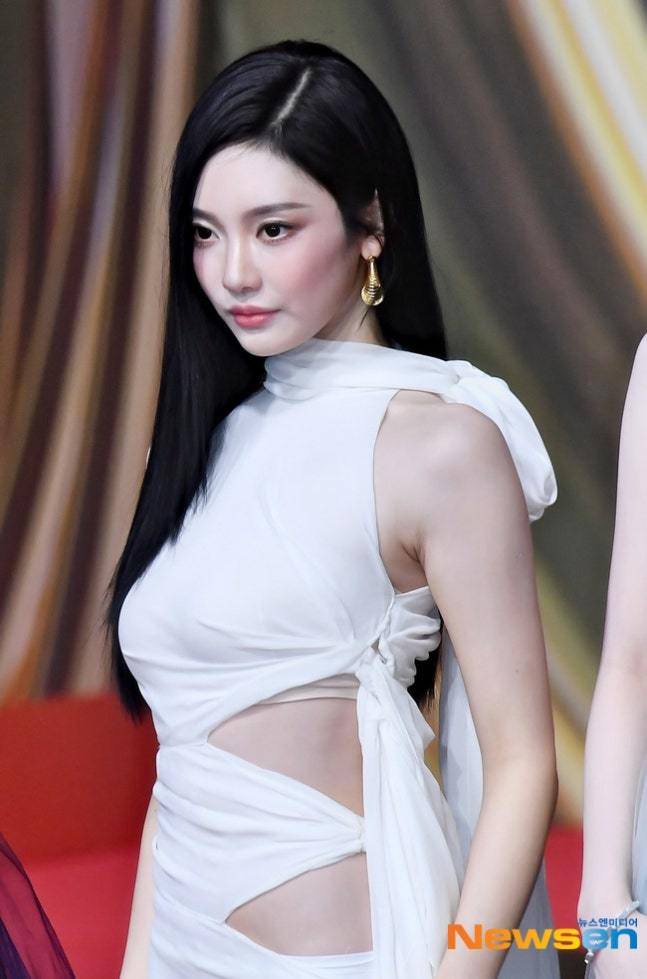 뉴스엔 DB 에스파 닝닝