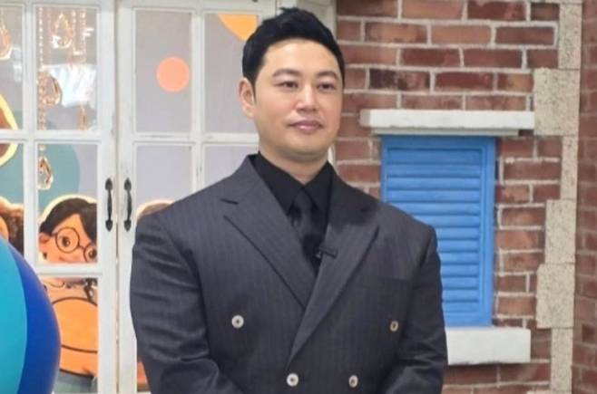 '15억 사기' 양치승, 헬스장 폐업 후 회사원 됐다 건물 관리업체 상무 직함 달아 [RE:스타]