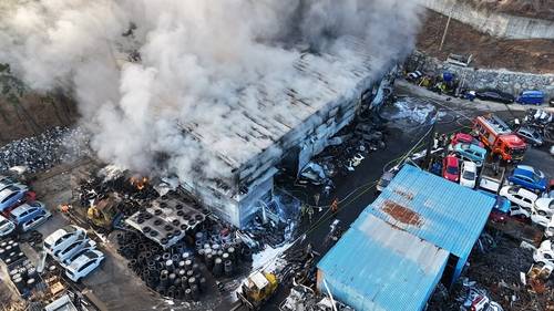 화재 현장 [경남소방본부 제공. 재판매 및 DB 금지]