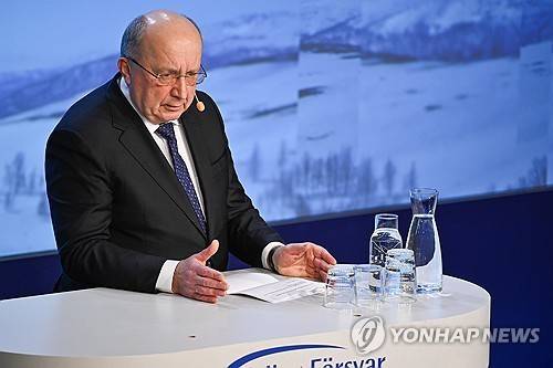 쿠빌리우스 EU 국방담당 집행위원 [EPA 연합뉴스 자료사진. 재판매 및 DB 금지]