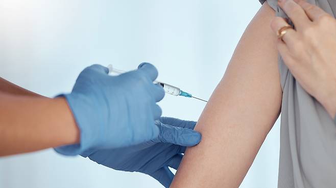 당뇨 환자는 면역 저하로 면역 기능이 저하돼 일반인보다 각종 바이러스와 세균 감염에 취약하다|출처: 게티이미지뱅크