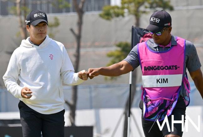 김민규는 지난해 한국에서 열린 LIV 골프 코리아 대회에 임시 선수로 출전한 바 있다.