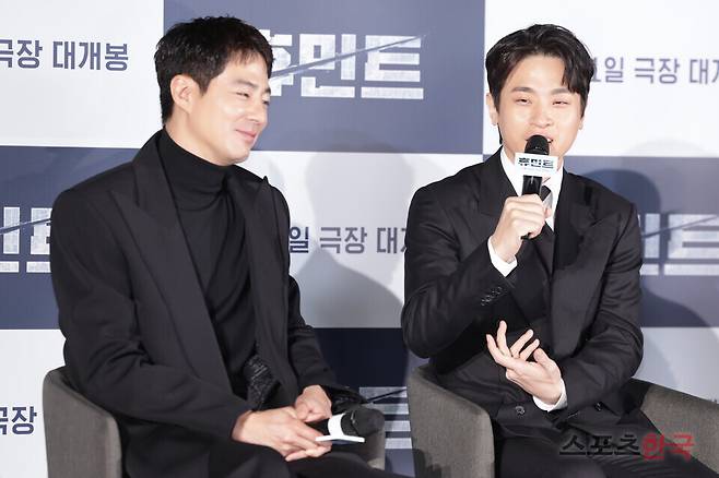 영화 '휴민트' 제작보고회에 참석한 조인성, 박정민. 26.1.12 ⓒ이혜영 기자 lhy@hankooki.com