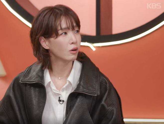 '셀럽병사의 비밀'