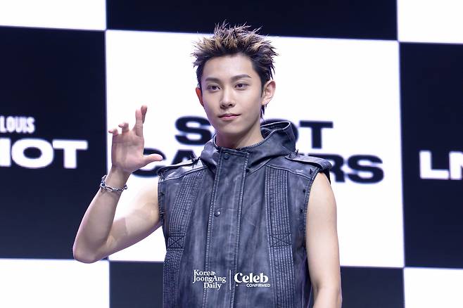 LNGSHOT’s Ryul poses for photos during a showcase for the release of the group’s first EP, ″Shot Callers,″ at Myunghwa Live Hall in western Seoul on Jan. 13. [DANIELA GONZALEZ PEREZ]