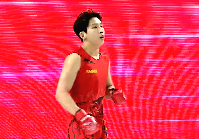 대한MMA총협회 최은석이 2026년 1월 중국 쓰촨성 루저우시에서 제3회 아시아종합격투기협회 선수권대회 남자 현대 71㎏ 시합을 하고 있다. 종합격투기는 9월 20~22일 제20회 일본 아이치-나고야 하계아시안게임 정식 종목으로 치러진다. 사진=AMMA