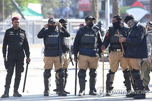 파키스탄 경찰 [EPA=연합뉴스 자료사진 제공]