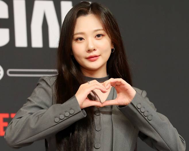 밴드 볼빨간사춘기 안지영이 켄버스에 새 둥지를 틀었다. 안지영은 지난해 10년간 몸담았던 소파르엔터테인먼트를 떠나 1인 기획사 볼룸시를 설립, 활동해왔다. /사진=뉴시스