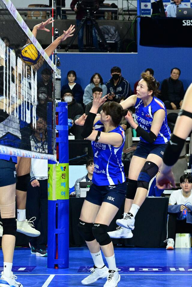 806일만에 두 자릿수 득점을 올린 고의정 / 한국배구연맹(KOVO)