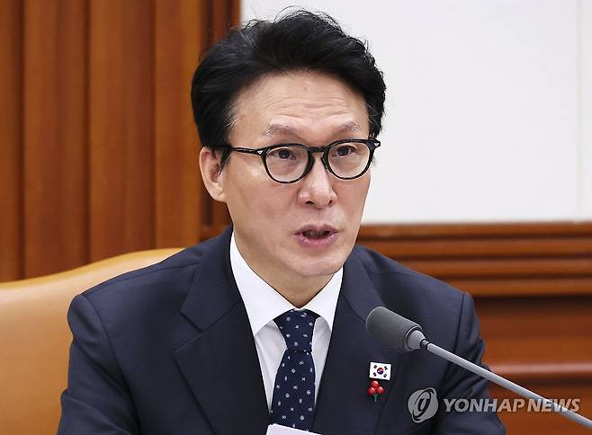 김민석 총리, 국가정책조정회의 발언 (서울=연합뉴스) 이정훈 기자 = 김민석 국무총리가 15일 서울 종로구 정부서울청사에서 열린 국가정책조정회의에서 발언하고 있다. 2026.1.15 uwg806@yna.co.kr