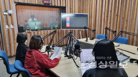 ▲ 울산시청자미디어센터는 '2026년 어린이라디오기자단'을 이달 28일까지 모집한다.