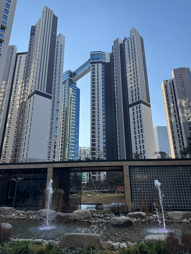 서울 송파구 신천동 '잠실 르엘' 조경. 사진=롯데건설