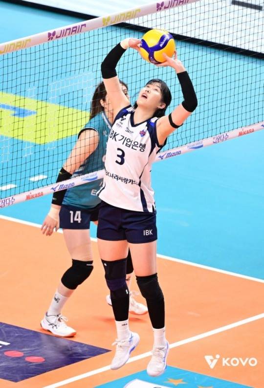 IBK기업은행, GS칼텍스 3-1 제압...시즌 최다 5연승으로 3위 추격