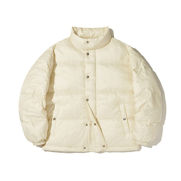 사랑스러운 크림 컬러의 덕다운 재킷 16만9천원 어반디타입