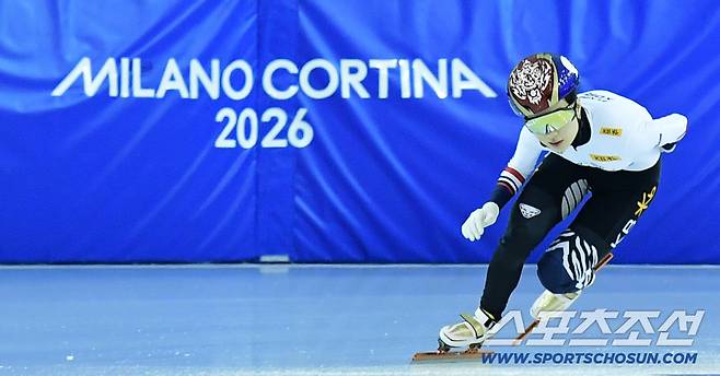 2026년 신년을 맞아 충북 진천 국가대표선수촌 훈련을 공개했다. 빙상 훈련을 하고 있는 밀라노코르티나 동계올림픽 쇼트트랙 대표팀 김길리. 진천=송정헌 기자songs@sportschosun.com/2025.12.23/