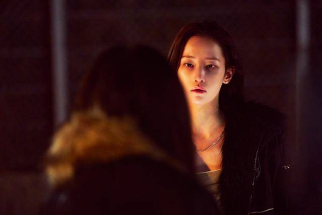 배우 전종서와 한소희가 투톱 주연으로 활약하는 여성 버디물 '프로젝트 Y'가 큰 기대 속 개봉을 앞두고 있다. 플러스엠 엔터테인먼트