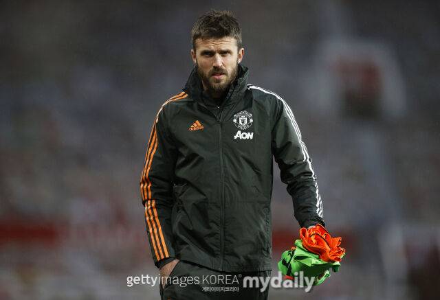 '박지성 동료는 임시방편'…맨유가 원하는 감독은 루이스 엔리케 '장기 프로젝트 추진'