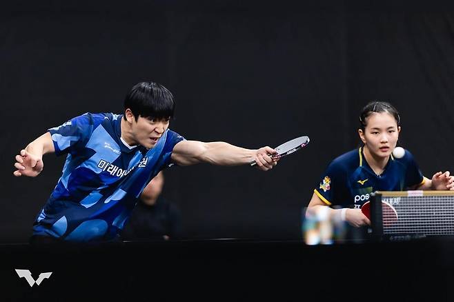 WTT 스타 컨텐더 도하 경기에 나선 박강현(왼쪽)과 김나영 [WTT 인스타그램 캡처. 재판매 및 DB 금지]