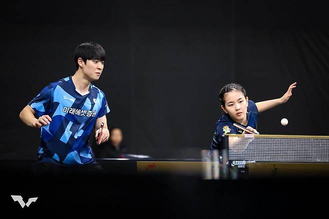 WTT 스타 컨텐더 도하 혼합복식에 나선 박강현(왼쪽)과 김나영 [WTT 인스타그램 캡처. 재판매 및 DB 금지]