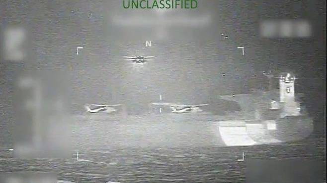 지난 15일(현지시간) 미 해병대는 카리브해에서 유령 유조선 베로니카를 나포했다. 미 남미사령부(SOUTHCOM) 공식 엑스(X)