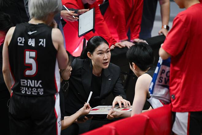 [BK 프리뷰] 연승 필요한 BNK vs 연패 탈출 절실한 신한은행