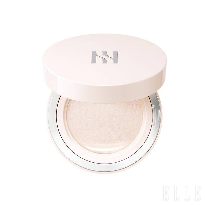 리플렉션 스킨 글로우 쿠션 파운데이션 #00N1 다이아, 15g 6만원, Hera.