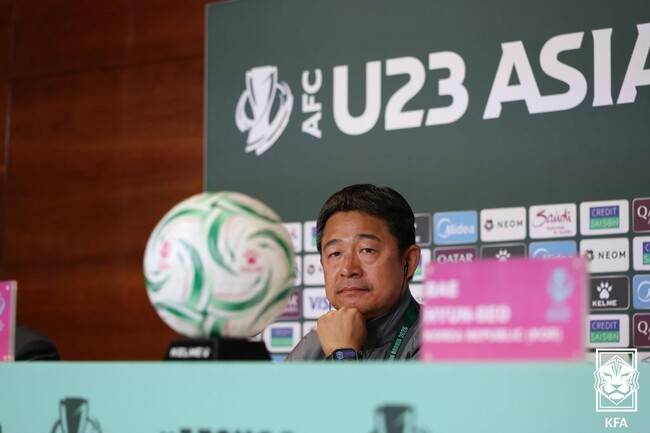 ‘운명의 4강 한일전’ 쟁취한 이민성 감독…“이런 과정 거치며 한국이 성장하는 것 같다”