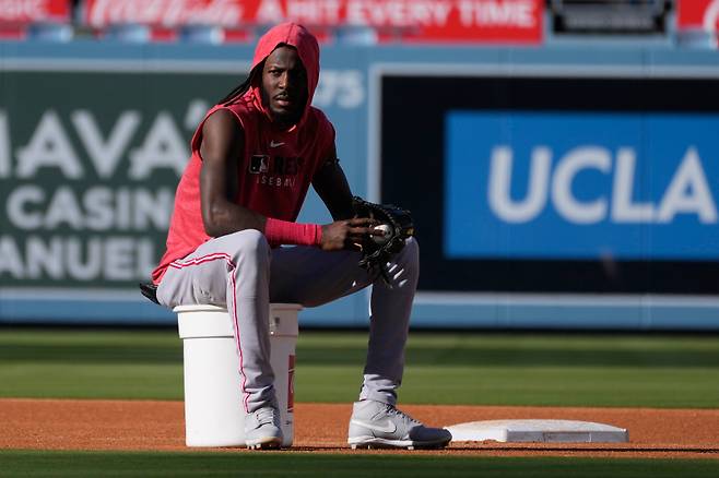 <yonhap photo-3107=""> 신시내티의 다년계약 제안에 답을 하지 않은 엘리 데 라 크루즈. (AP Photo/Mark J. Terrill)/2025-10-02 08:54:29/ <저작권자 ⓒ 1980~2025 ㈜연합뉴스. 무단 전재 재배포 금지, AI 학습 및 활용 금지></yonhap>