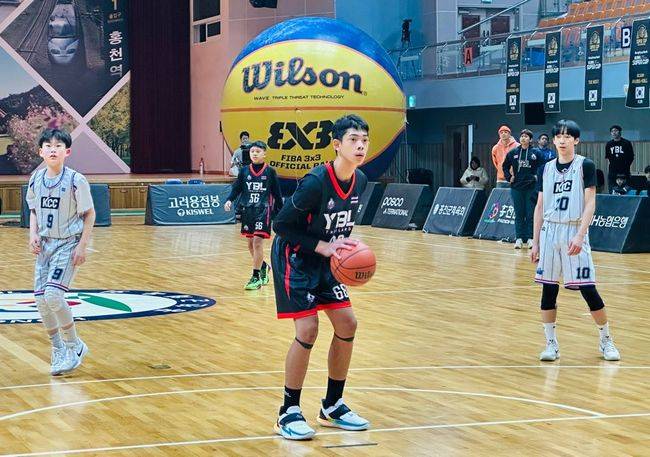 [사진] U12부 우승팀 태국 YBL