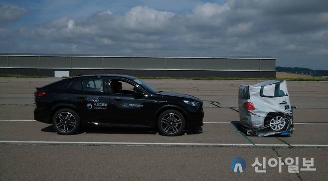 지난해 자동차안전도평가 페달 오조작 방지 장치 신규 도입에 따른 평가 현장. (사진=TS)