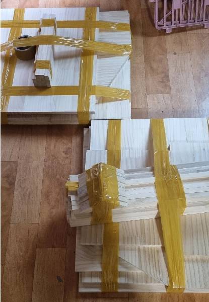 새로 주문해온 나무를 보라