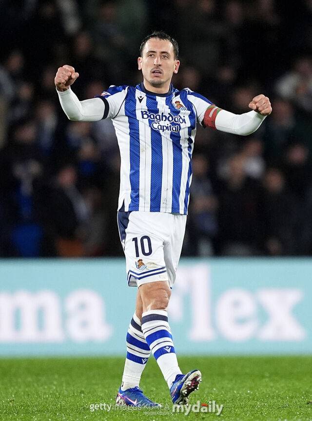 선제골을 터뜨리고 환호하는 오야르사발. /게티이미지코리아