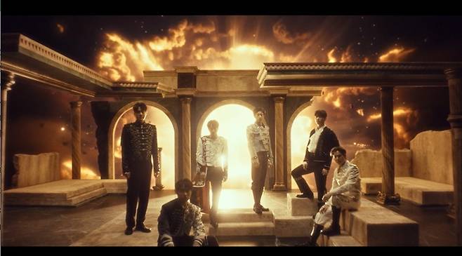 엑소 ‘Crown’ 뮤직비디오 캡처