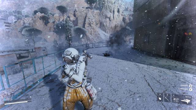 콜드스냅 업데이트를 통해 한 레이더가 추위에 오래 노출돼 동상 피해를 입고 있다. 넥슨