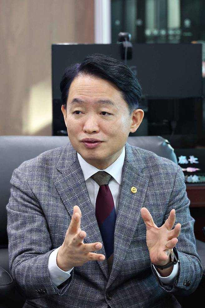 ▲ 김찬진 인천 동구청장. /사진제공=동구