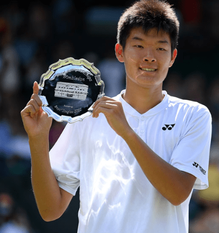 윔블던 주니어 단식에서 준우승을 차지한 마이클 정. USTA 홈페이지