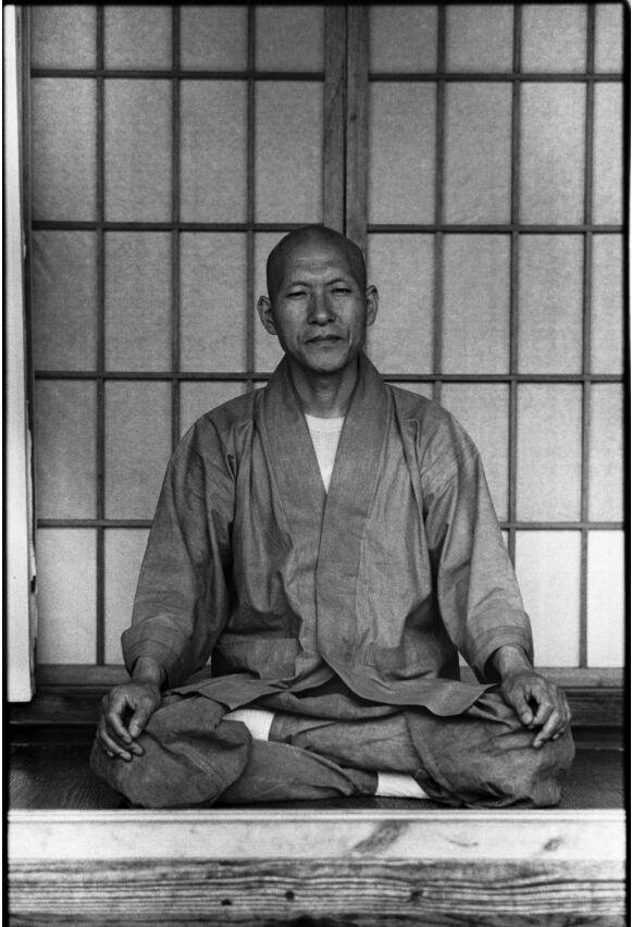 젊은 시절의 법정 스님. /맑고 향기롭게 제공
