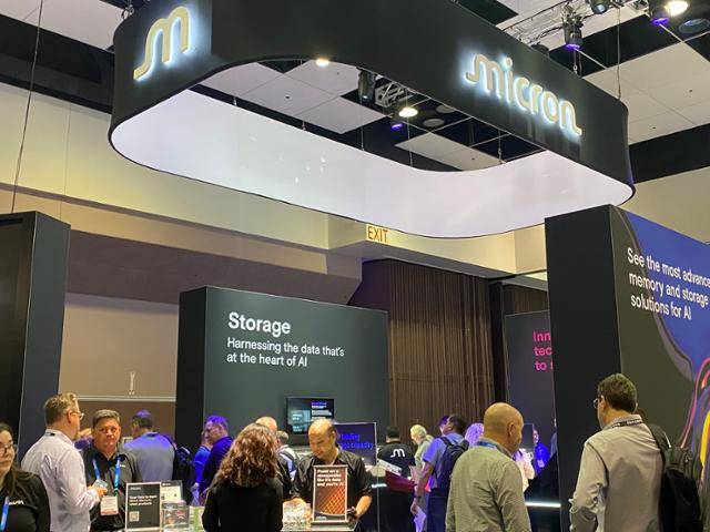 미국 캘리포니아주 샌타클래라 컨벤션센터에 지난해 8월 5일 마이크론 부스가 마련돼있다. 실리콘밸리=박지연 특파원