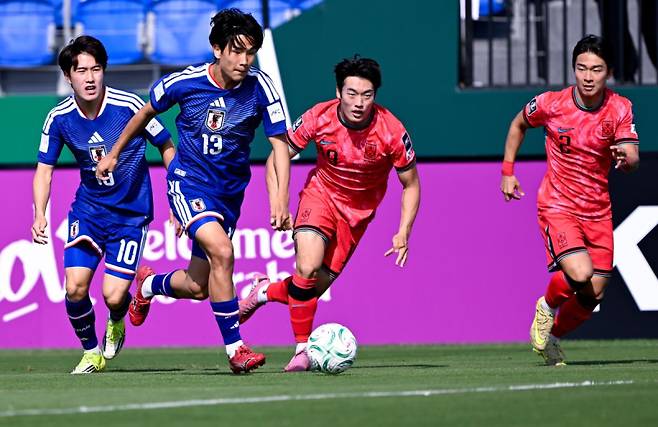 20일 사우디아라비아 제다의 킹 압둘라 스포츠 시티 홀 스타디움에서 열린 한국과 일본의 2026 AFC U-23 아시안컵 4강전. 사진=AFC
